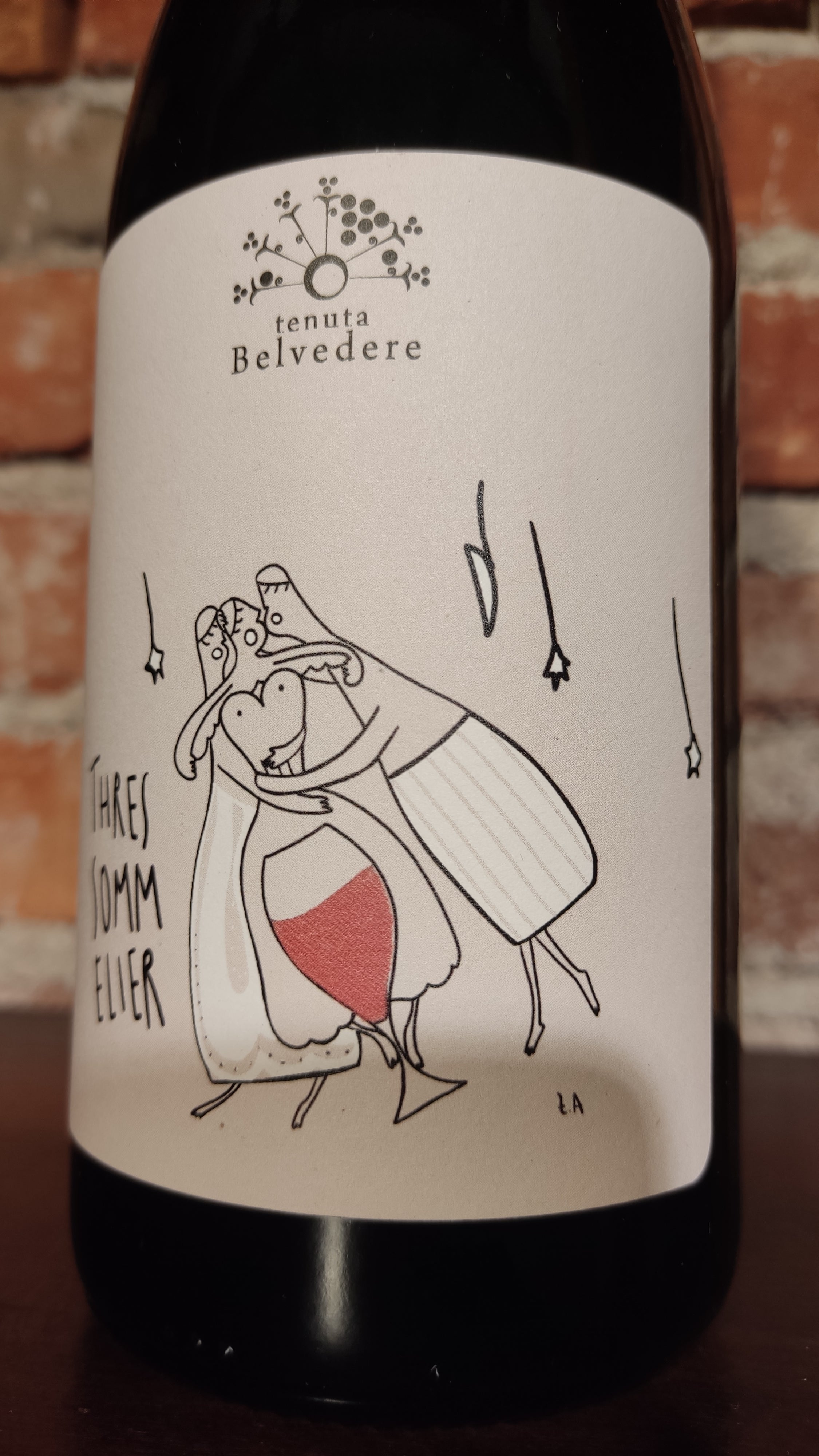 Vino Rosso Thres Sommelier di Tenuta Belvedere